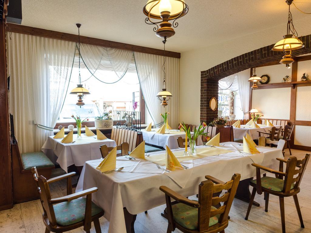 Landhotel Hamburger Hof Nettlingen Eksteriør bilde