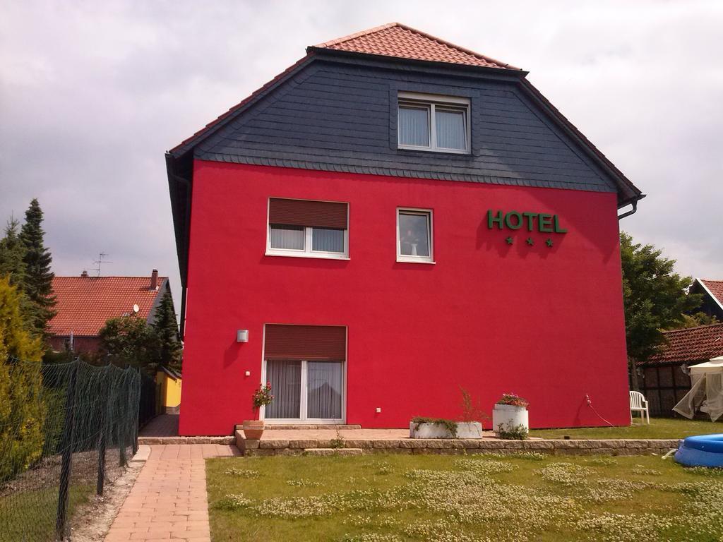Landhotel Hamburger Hof Nettlingen Eksteriør bilde