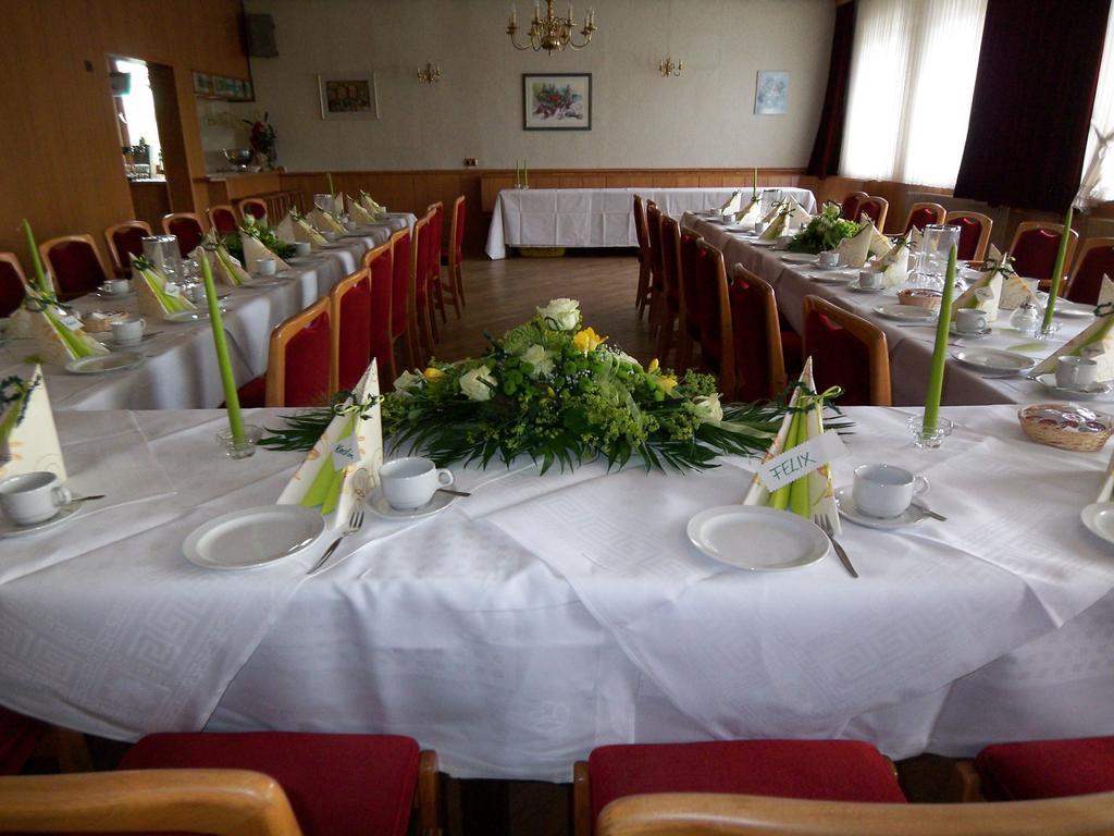 Landhotel Hamburger Hof Nettlingen Eksteriør bilde