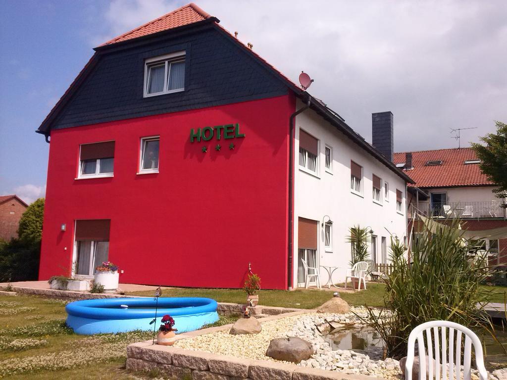 Landhotel Hamburger Hof Nettlingen Eksteriør bilde