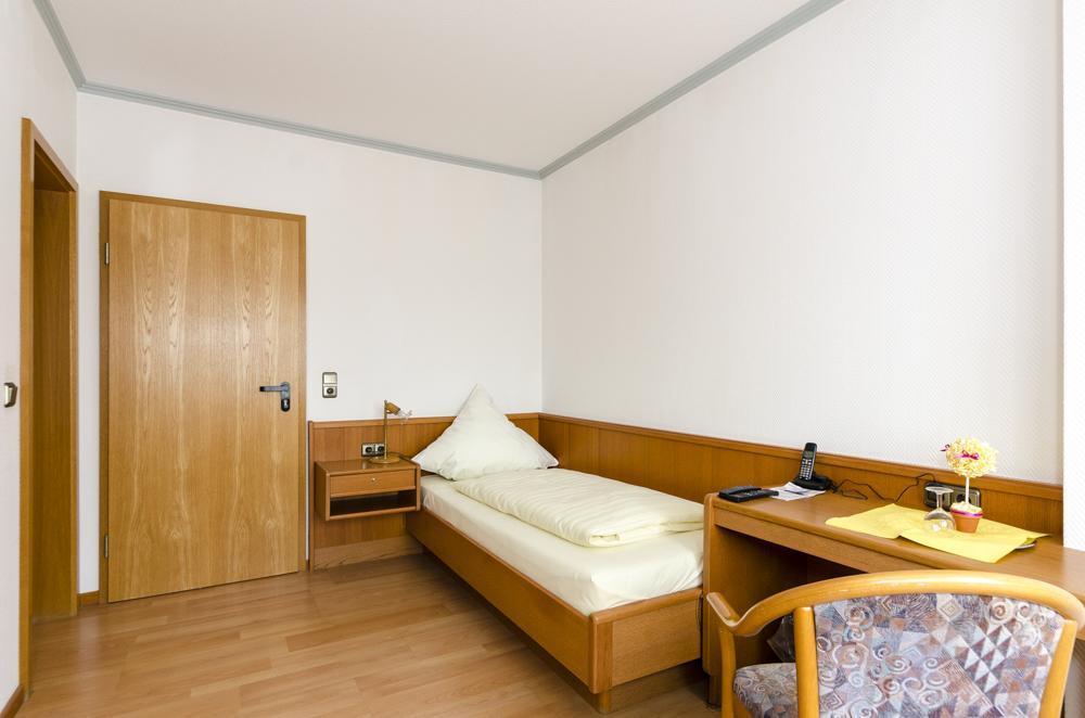 Landhotel Hamburger Hof Nettlingen Rom bilde